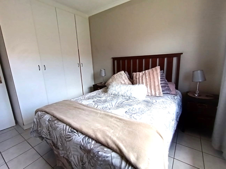 2 Bedroom Property for Sale in Parsonsvlei Eastern Cape